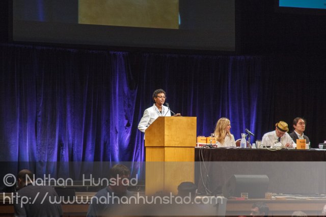Jim Thomas supporter Nahid Abuelhassan at the 2013 Minneapolis D